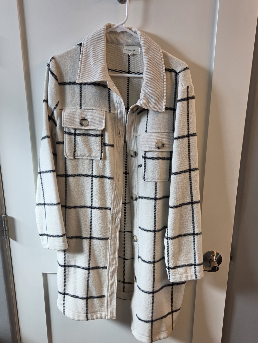 Checked Cream Shacket Coat - Melloday